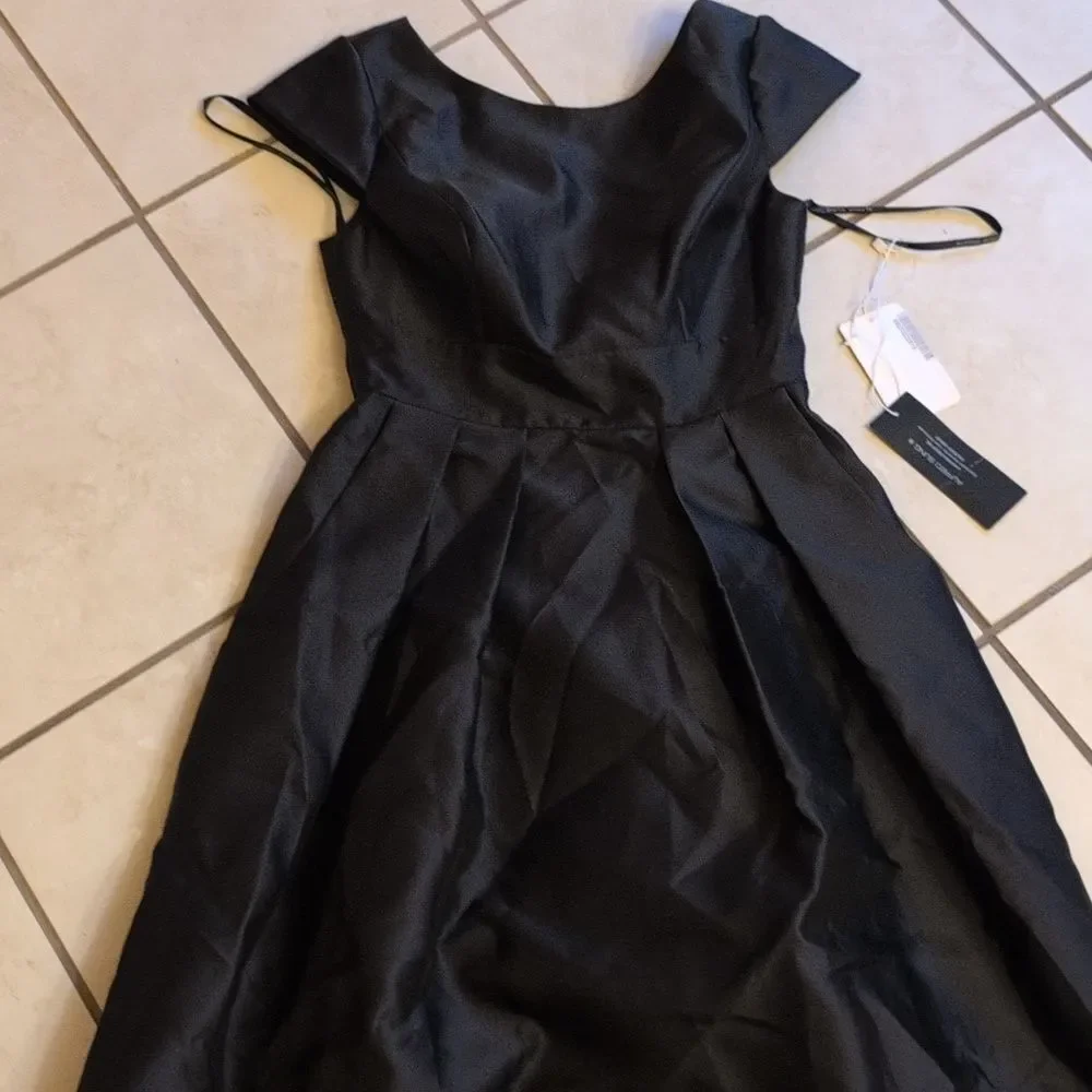 NWT Alfred Sung Cap Sleeve Pleated Skirt Dress Pockets Black Maxi Dress Size 2 - Picture 2 of 13